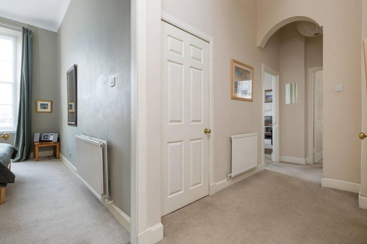 Altido George Square Apartment - Heart Of Old Town/University Edinburgh Eksteriør billede
